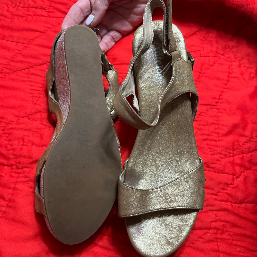 Antelope Metallic Gold Women's Sandals